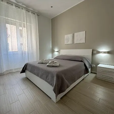 Carol Apartment *